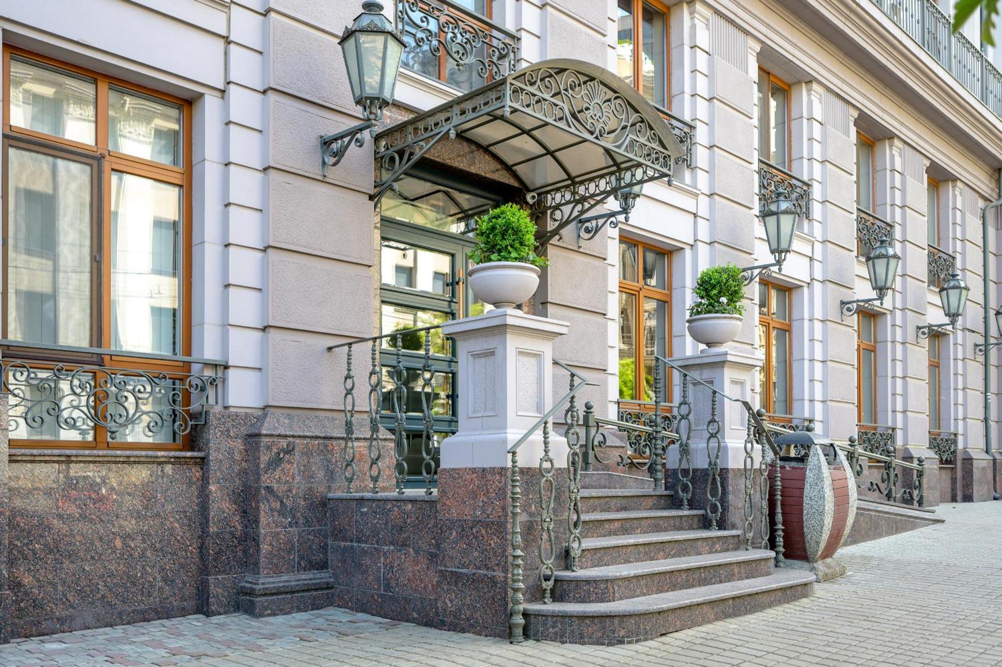 Красивая Квартира В Центре Одессы Odessa Eksteriør bilde